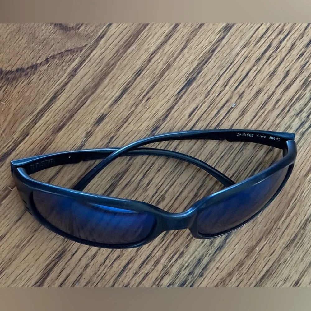 Costa Del Mar Brine II Sunglasses Black with Blue Polarized Lenses 59 18 130